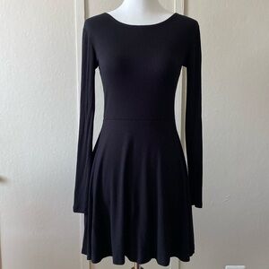 NWOT Forever 21 Black Ribbed Skater Dress, Size Small